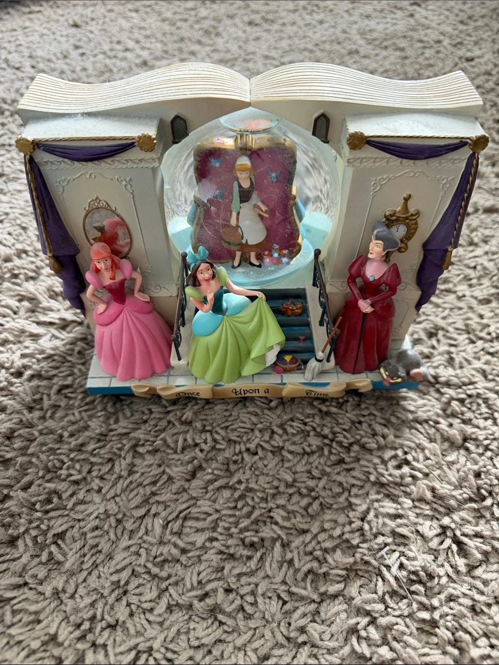 Disney Cinderella Scene Figurine